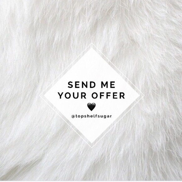 Bundles Encouraged 💕 - Picture 2 of 2